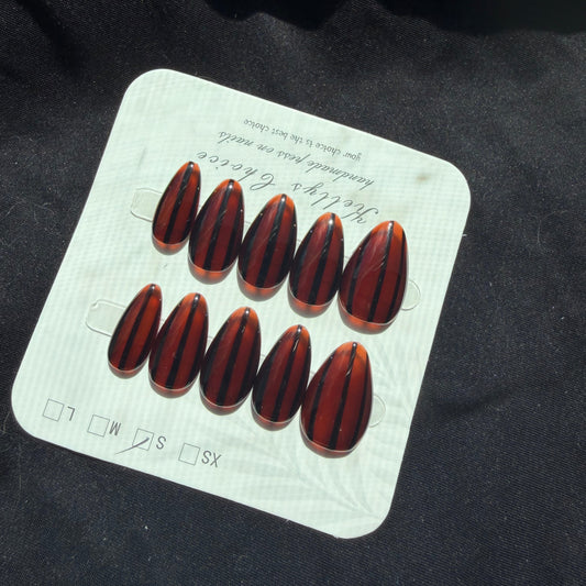 Amber Stripe Nails