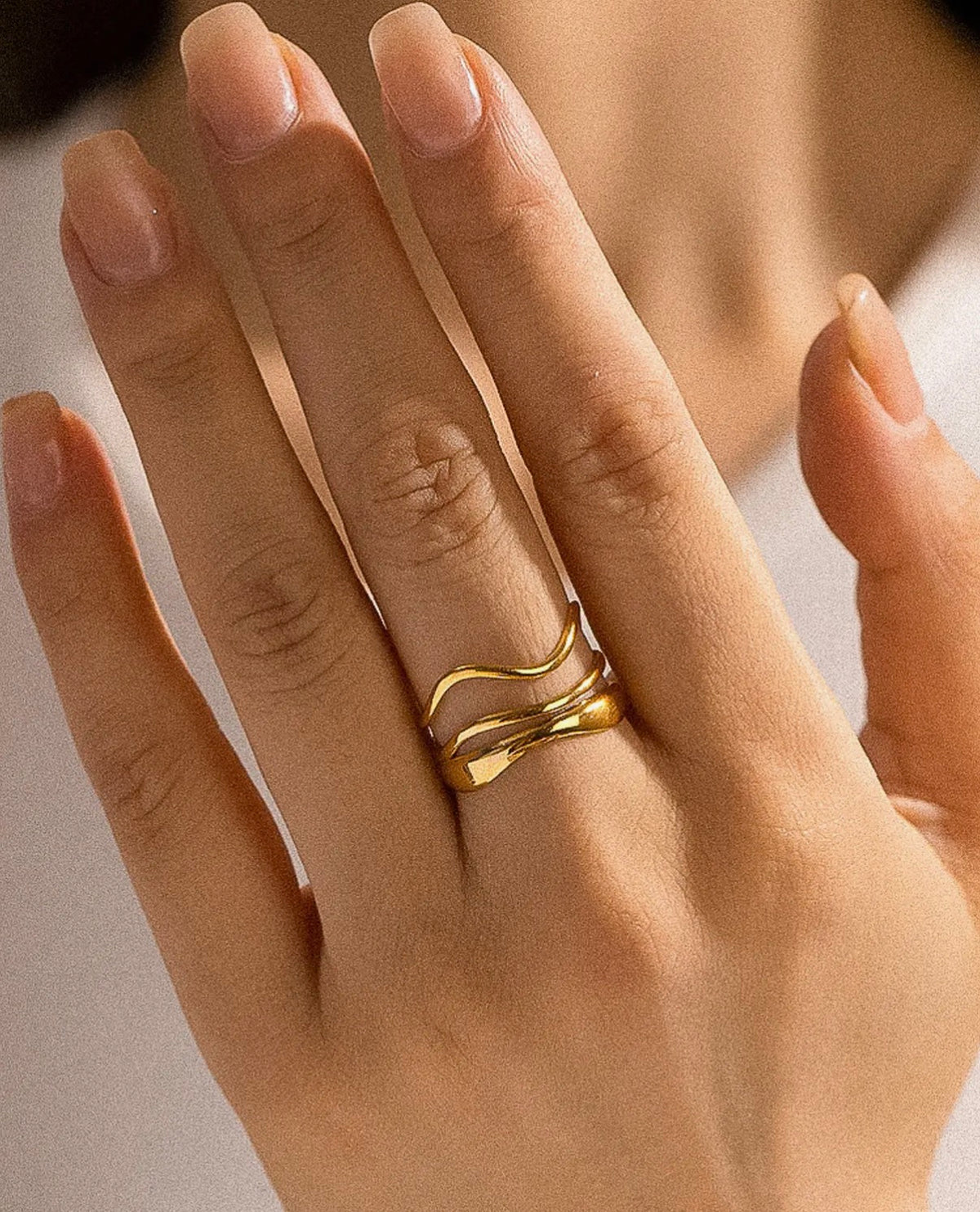 Ozzy Abstract Ring