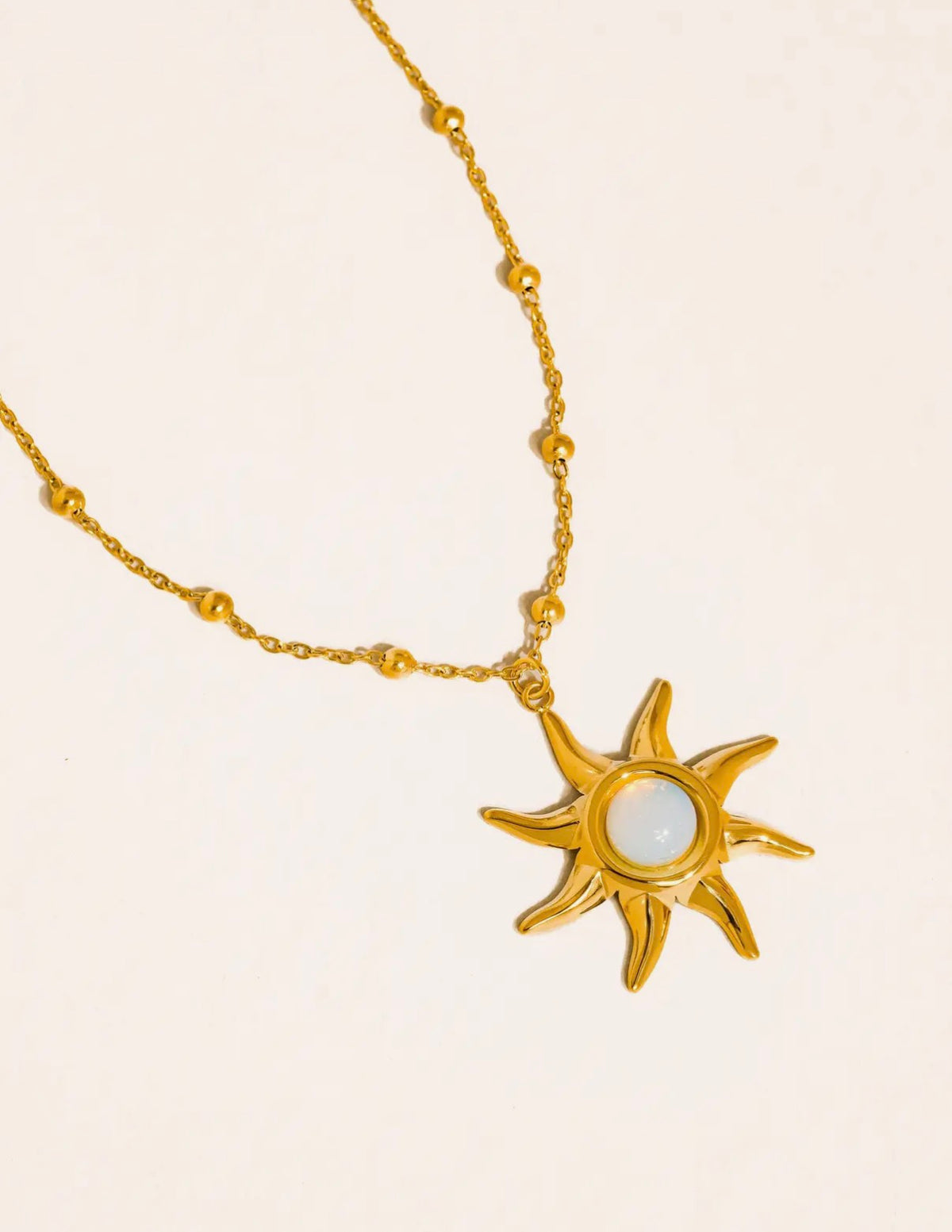 Astoria Sun Pendant Chain Necklace